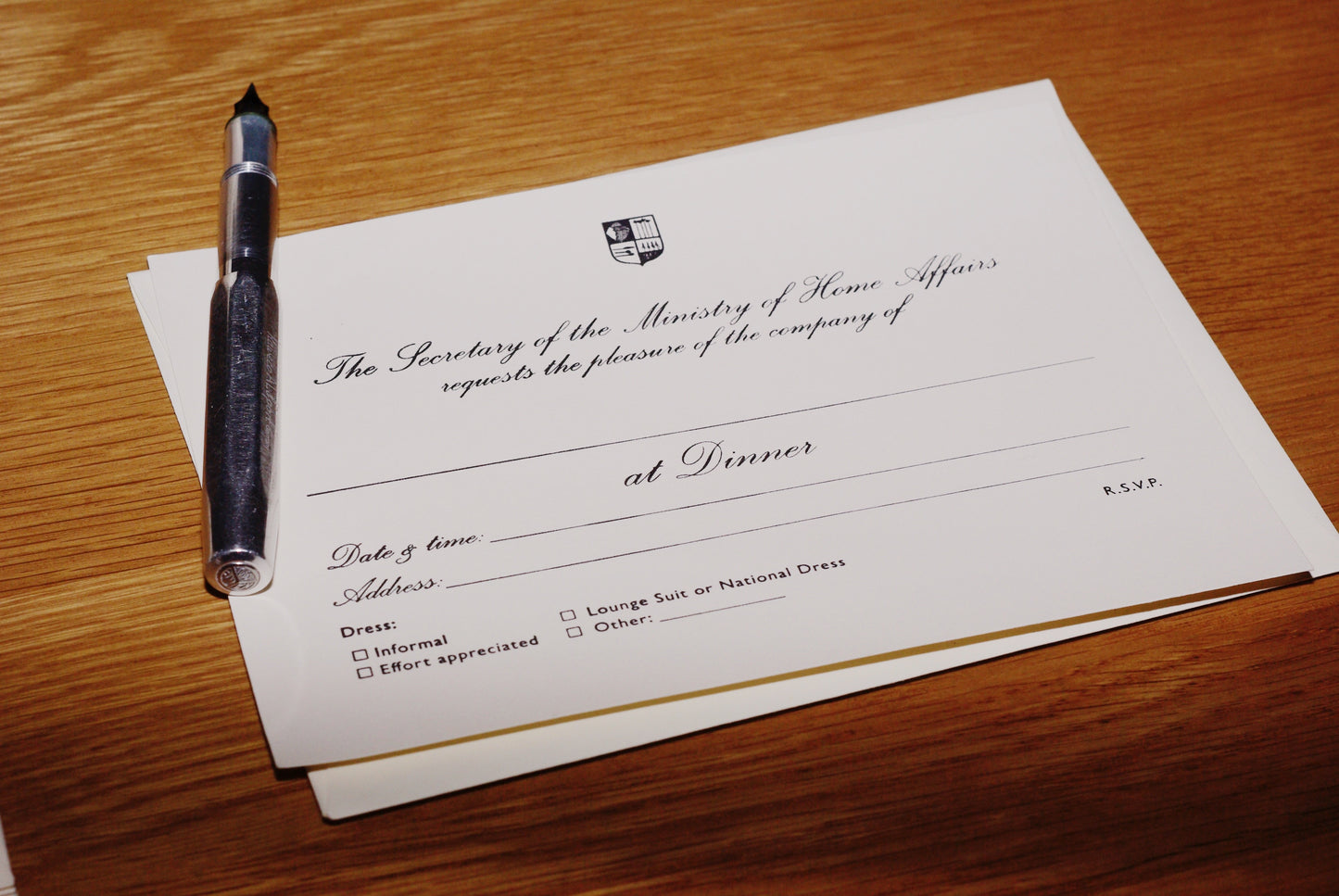 Diplomat dinner invitation set | 5x7"