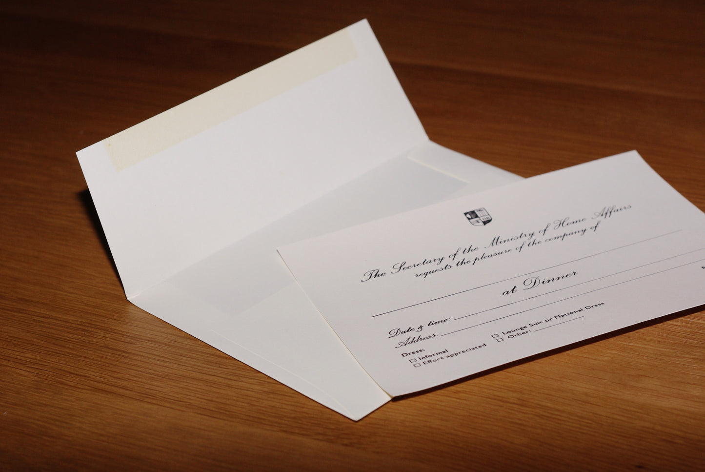 Diplomat dinner invitation set | 5x7"